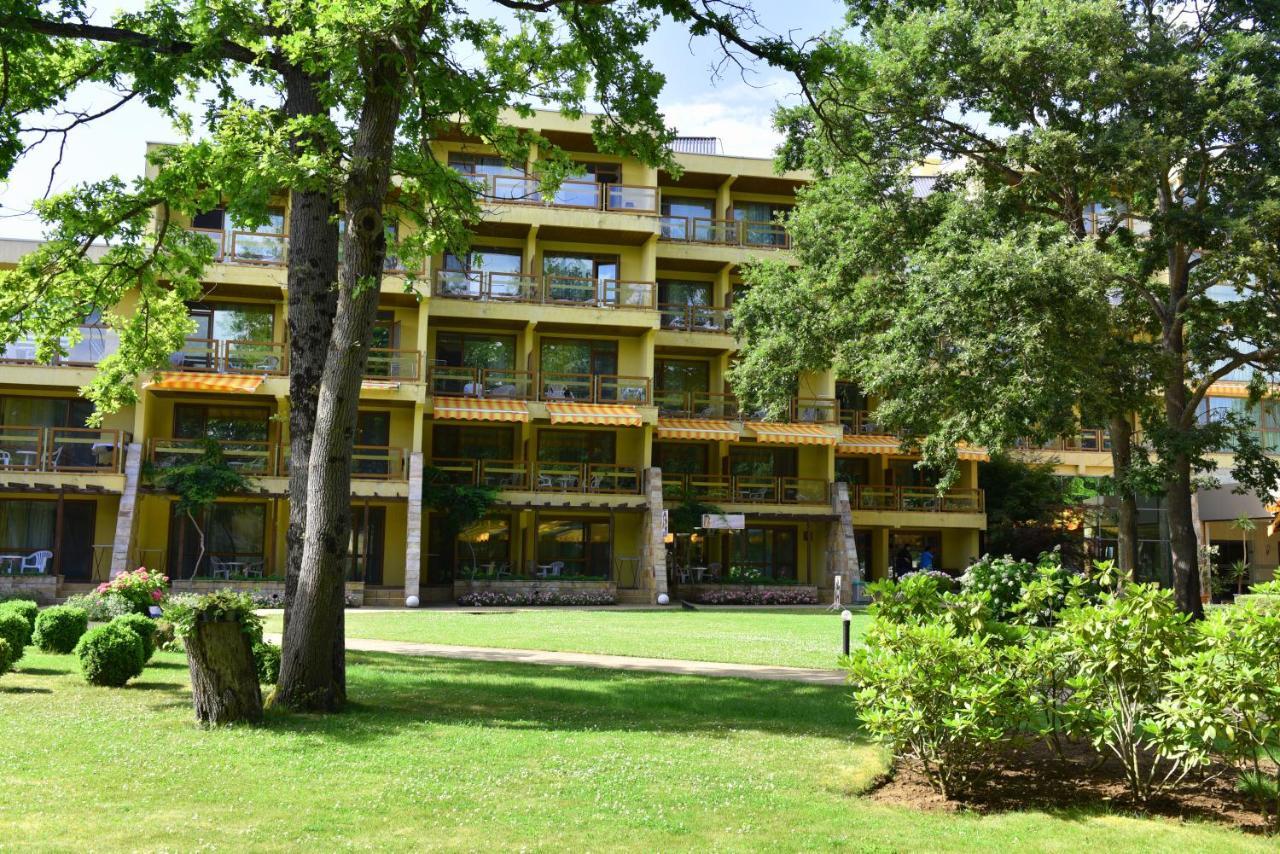 Les Magnolias Hotel Приморско Экстерьер фото