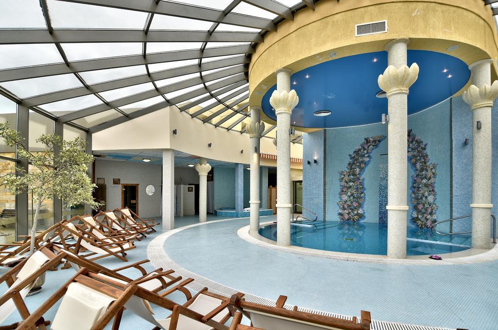 Les Magnolias Hotel Приморско Экстерьер фото