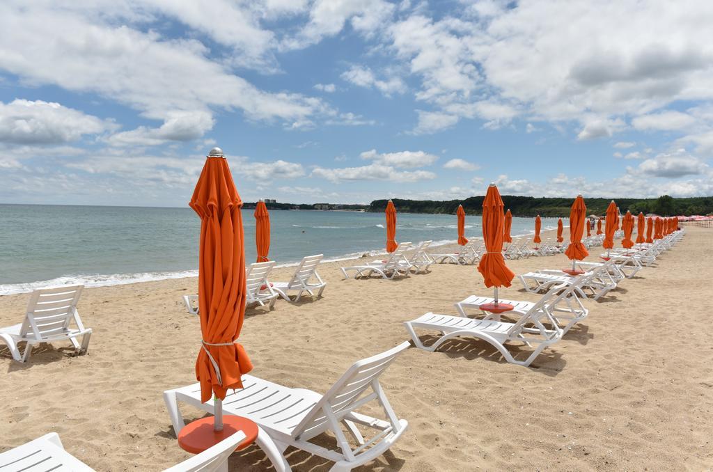 Les Magnolias Hotel Приморско Экстерьер фото
