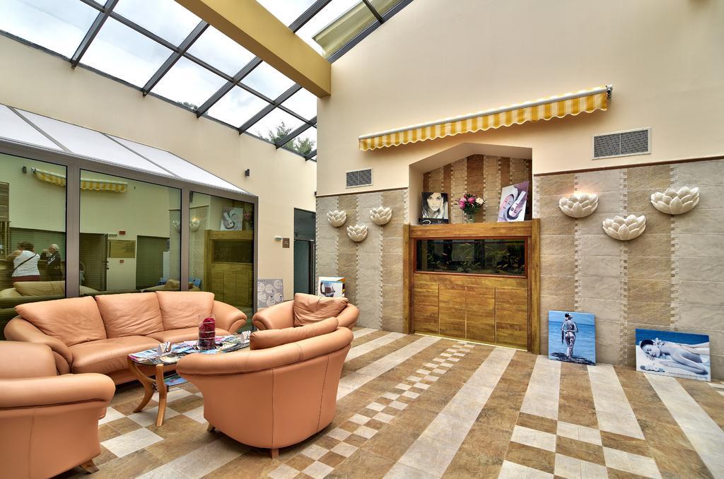 Les Magnolias Hotel Приморско Экстерьер фото