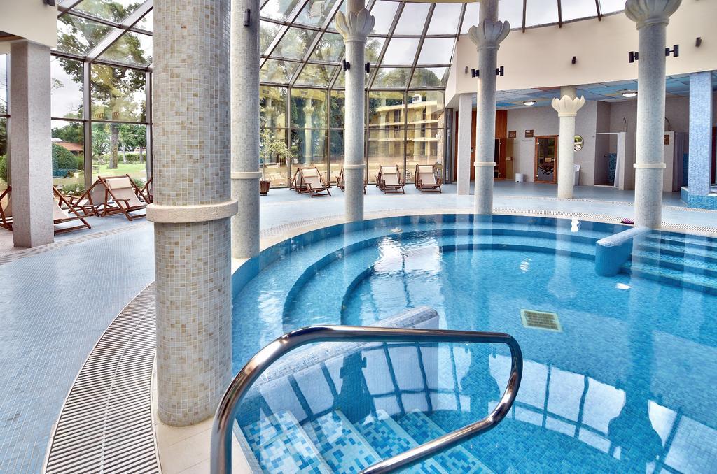 Les Magnolias Hotel Приморско Экстерьер фото